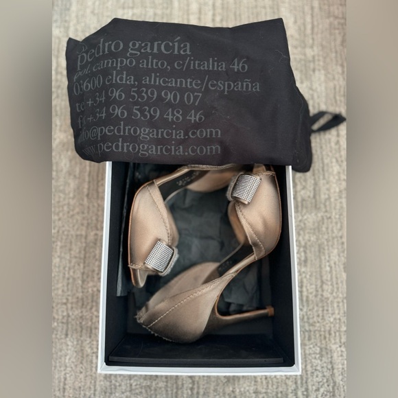 Pedro Garcia Swarovski Crystal Bow Pump 36.5 Stacy-mt Pyrite Satin 6.5 wedding - Picture 8 of 13